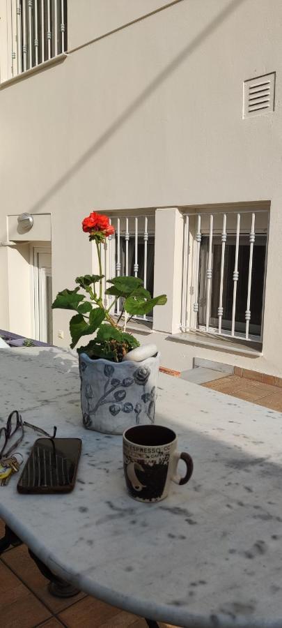 Dora'S Home With Garden โวโลส ภายนอก รูปภาพ